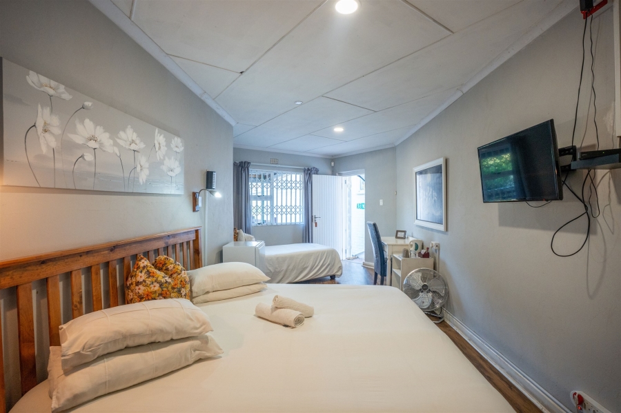 9 Bedroom Property for Sale in Fort Hill Eastern Cape